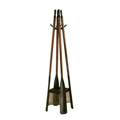 Is the canoe oar coat rack useful