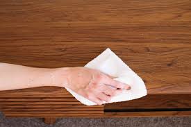 How to wipe the wooden furniture clean and bright