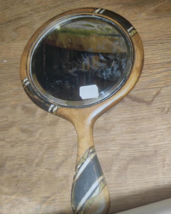 Retro Wood Painting Handheld Dressing Mirror